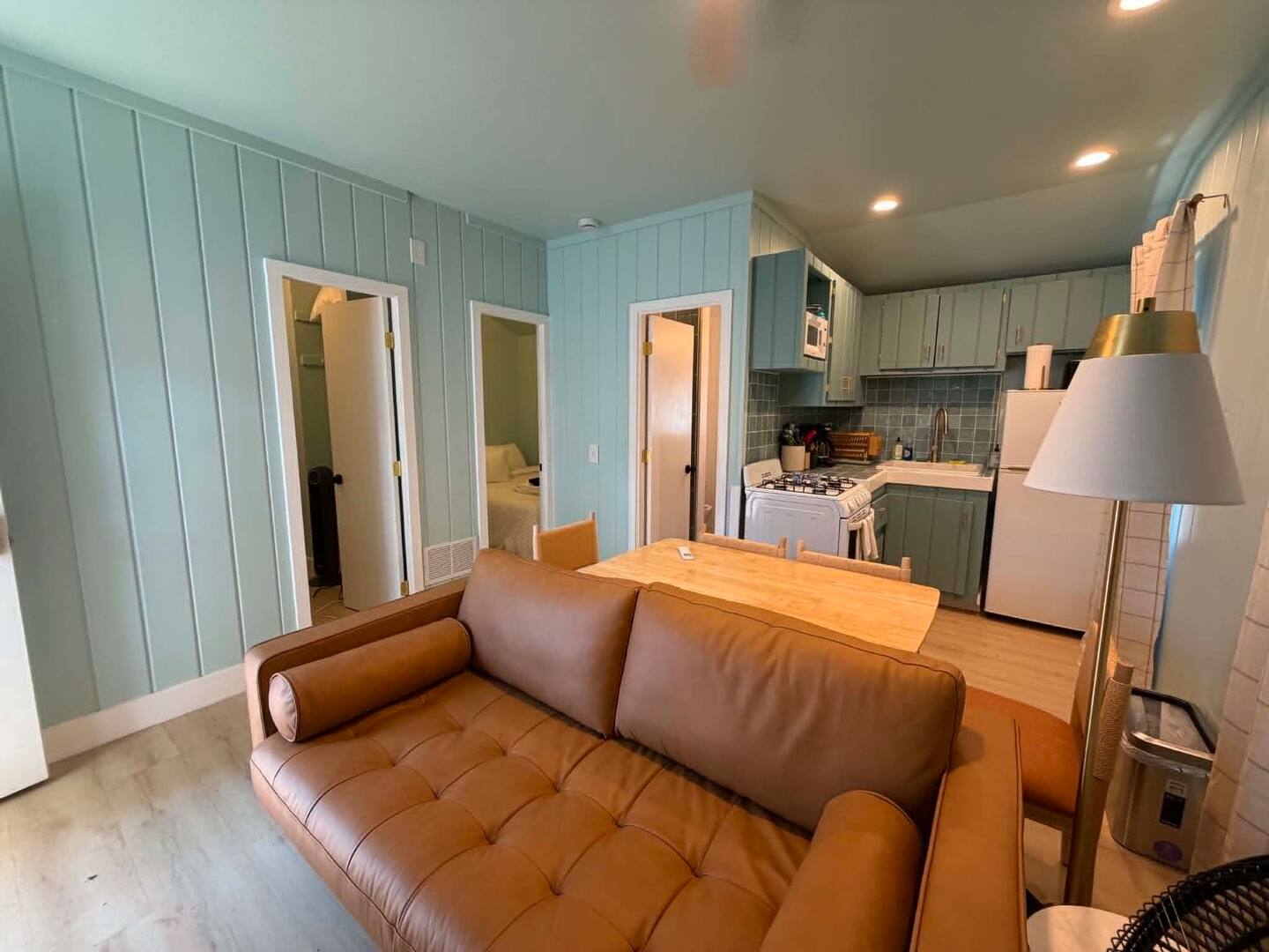 Cabin 1 — photo 9